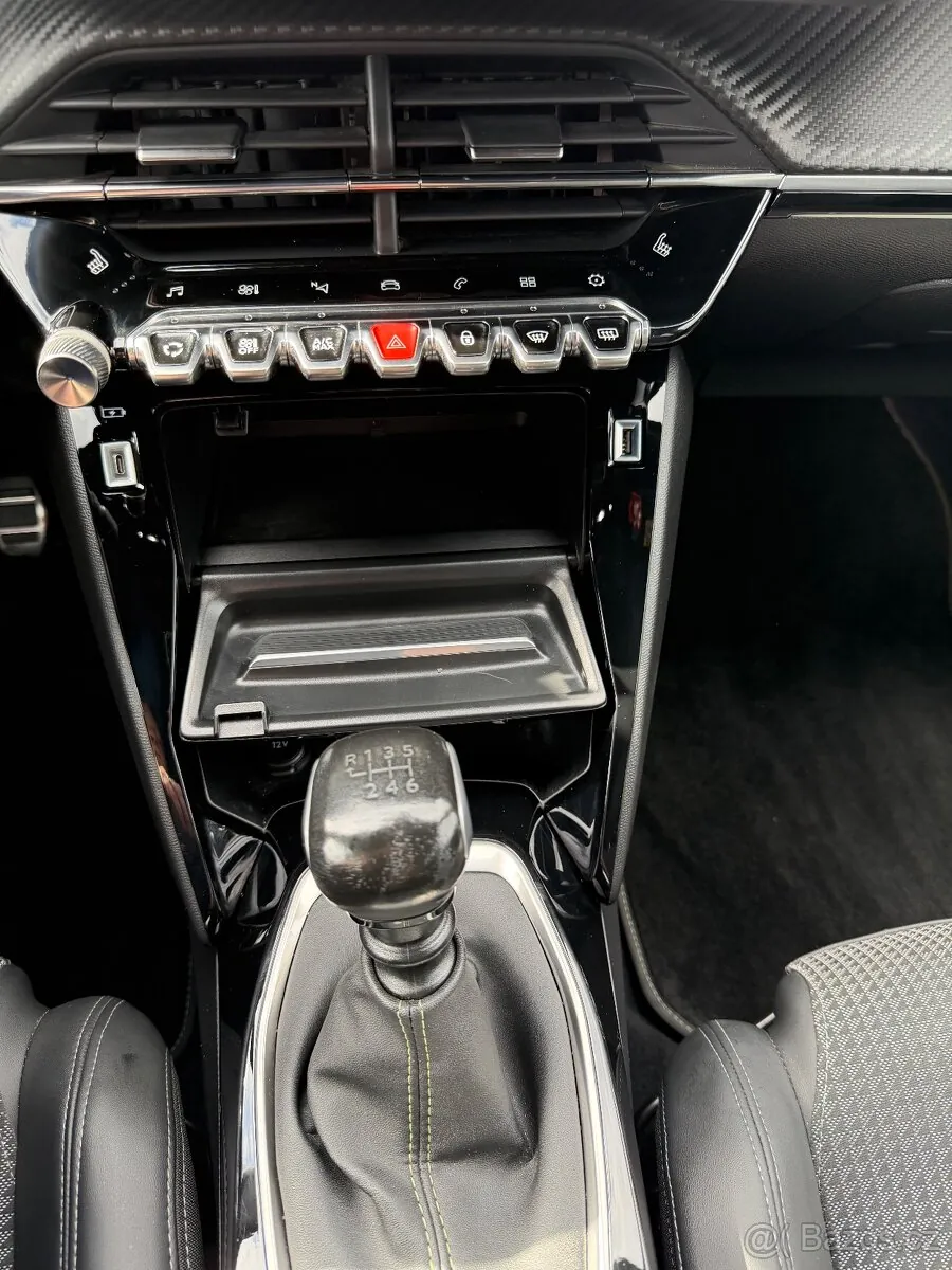 Peugeot 2008 2008 photo 4