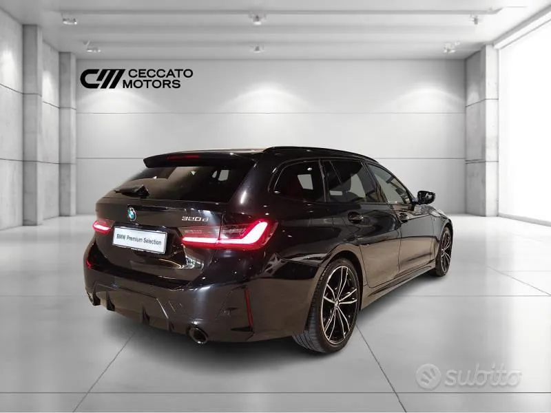 BMW 3 Series 2022 photo 3