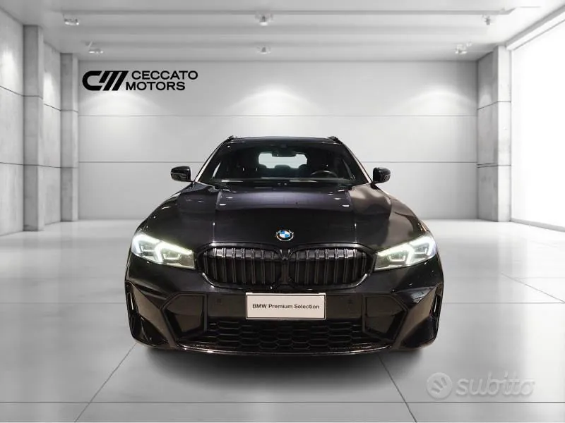 BMW 3 Series 2022 photo 2