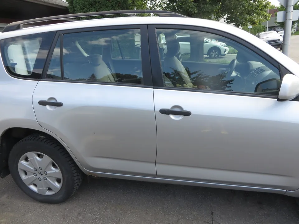 Toyota Rav4 2008 photo 3