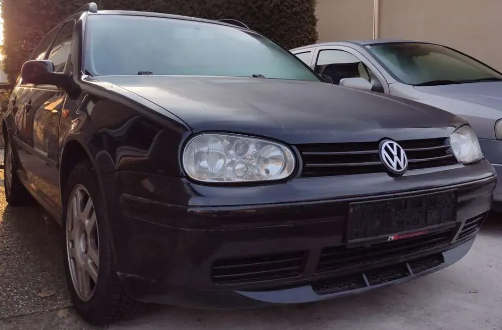 Volkswagen Golf 2004 photo 2