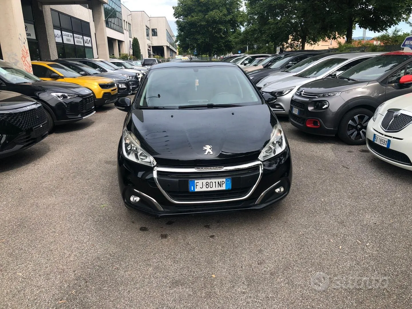 Peugeot 208 2017 photo 3