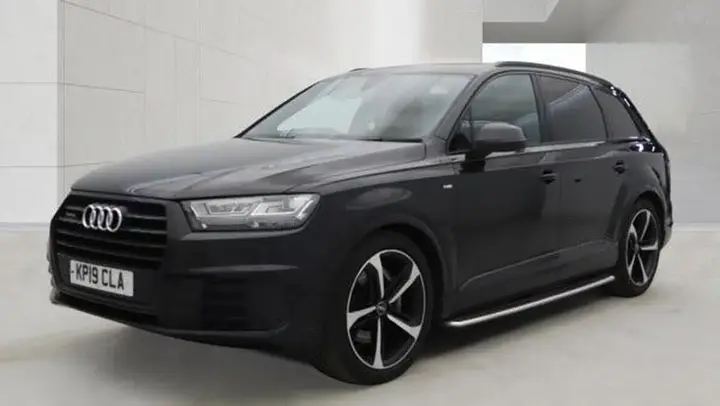 Audi Q7 2019 photo 2
