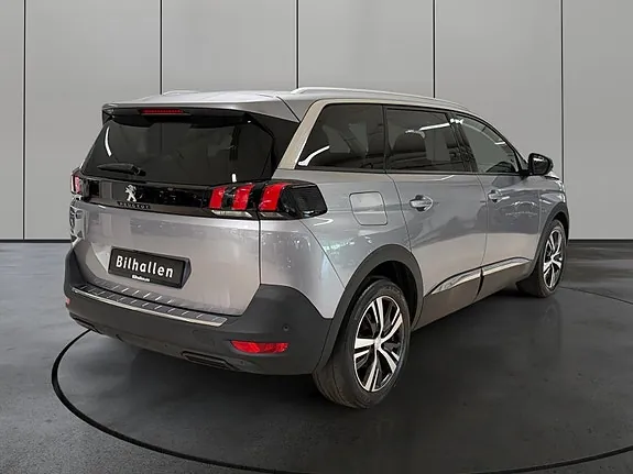 Peugeot 5008 2018 photo 5