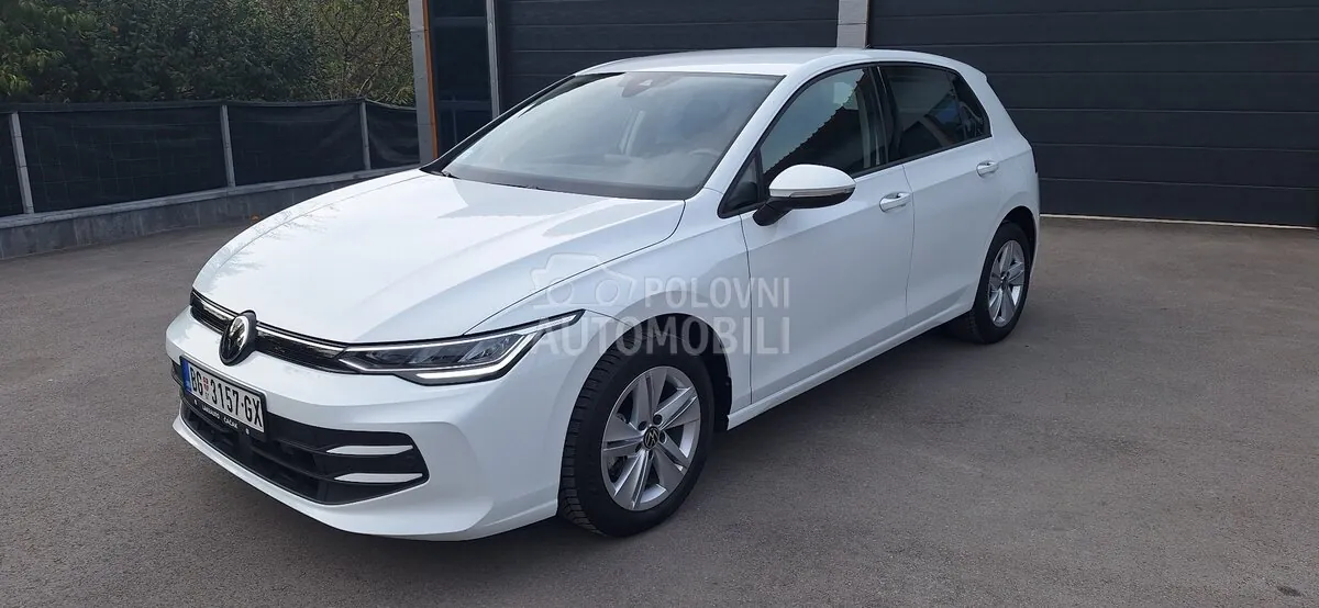 Volkswagen Golf 8 2025 photo 2