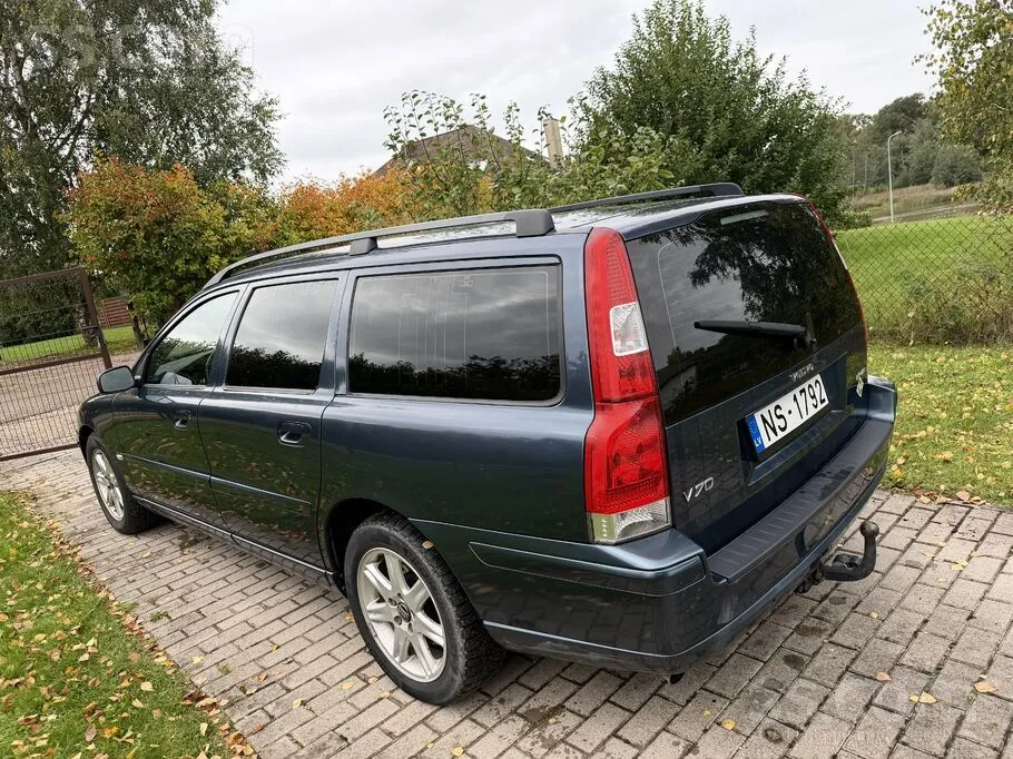 Volvo V70 2004 photo 4