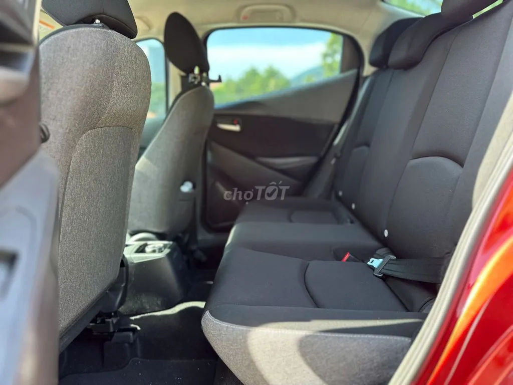 Mazda 2 2023 photo 3