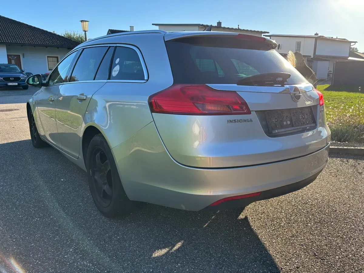 Opel Insignia 2011 photo 3