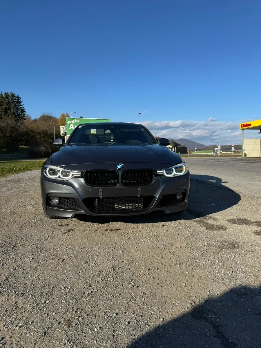BMW 3 Series 2016 photo 3