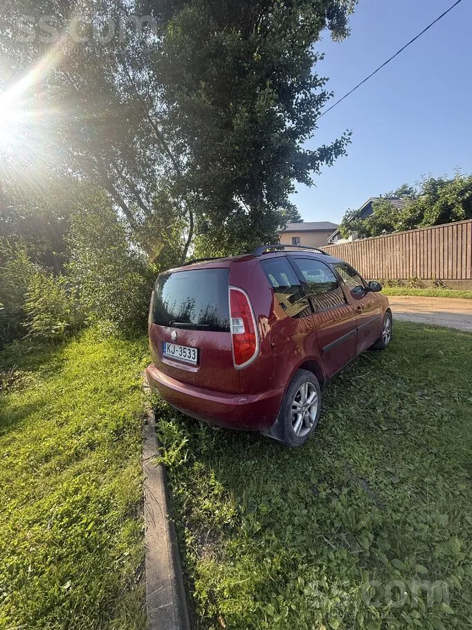 Skoda Roomster 2006 photo 3