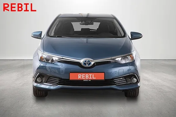 Toyota Auris 2018 photo 3