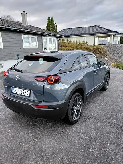 Mazda Mx-30 2024 photo 2