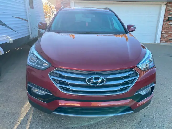Hyundai Santa Fe 2018 photo 3