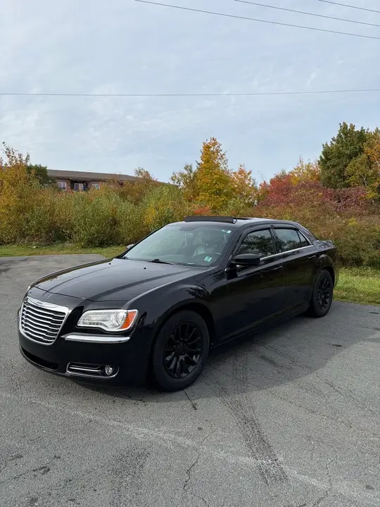 Chrysler 300 2013 photo 4