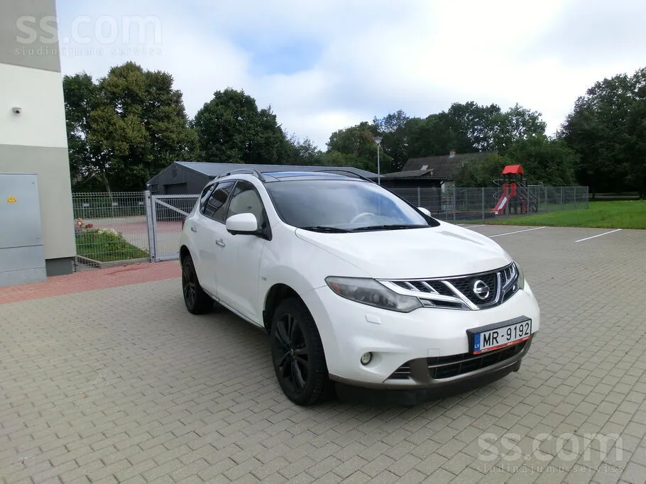 Nissan Murano 2011 photo 2