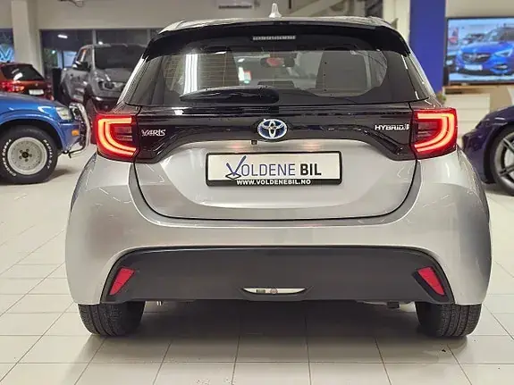 Toyota Yaris 2022 photo 5