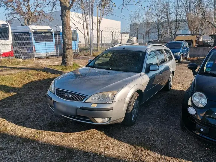 Ford Mondeo