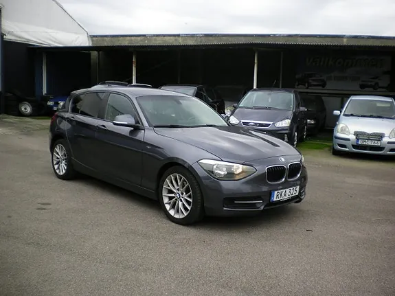 BMW 116D 2013 photo 2