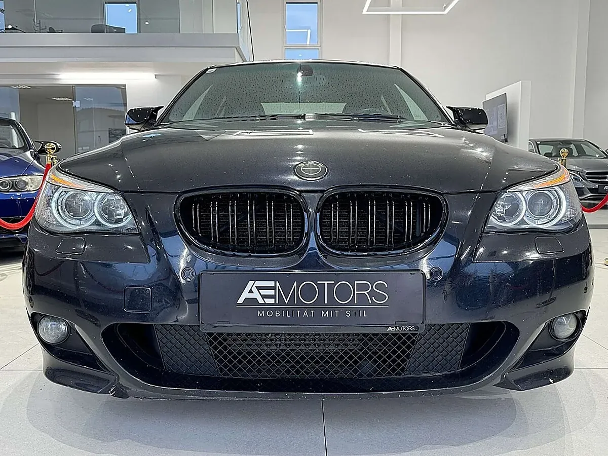 BMW 5 Series 2005 photo 3