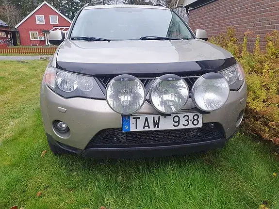 Mitsubishi Outlander 2007 photo 2