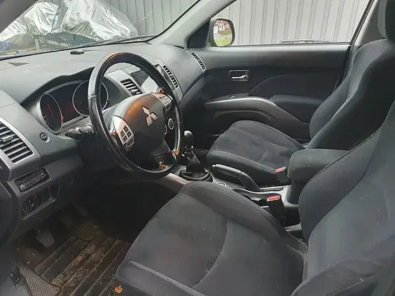 Mitsubishi Outlander 2007 photo 5