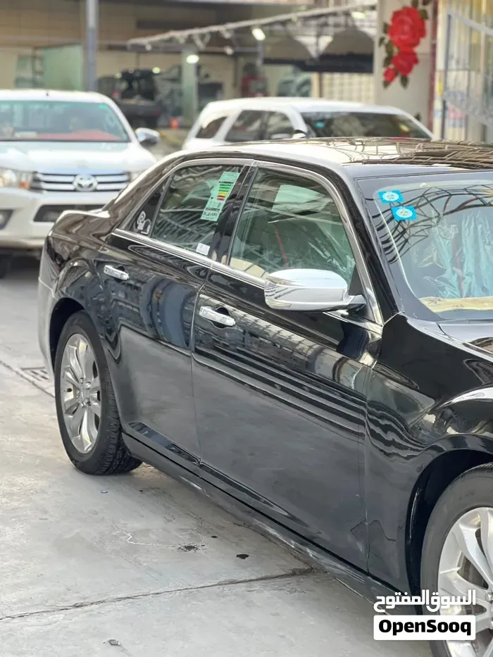 Chrysler 300 2018 photo 3
