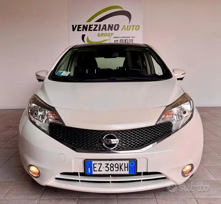 Nissan Note 2015 photo 2