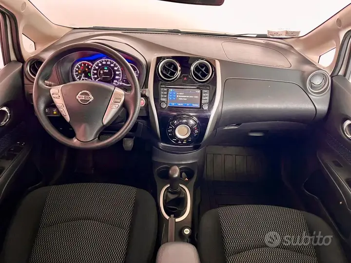 Nissan Note 2015 photo 4