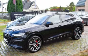 Audi Sq8