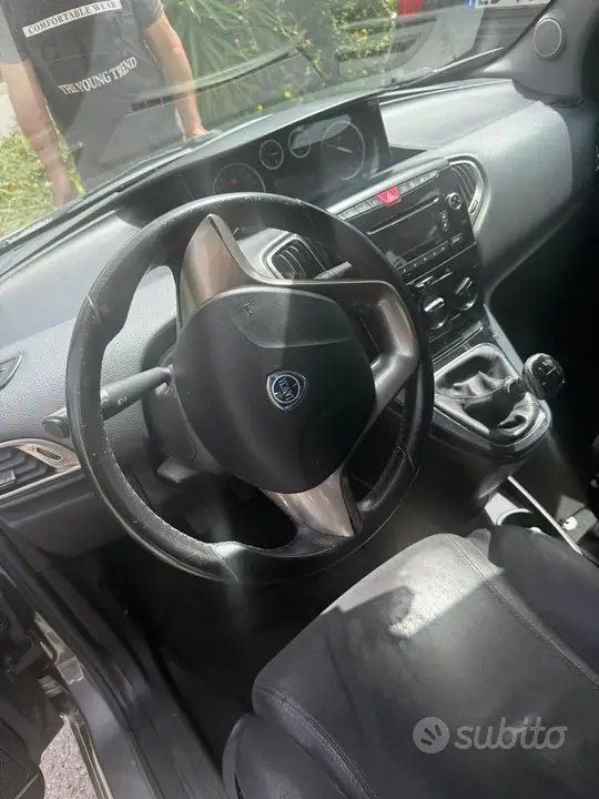 Lancia Ypsilon 2014 photo 4