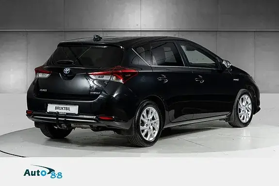 Toyota Auris 2017 photo 4