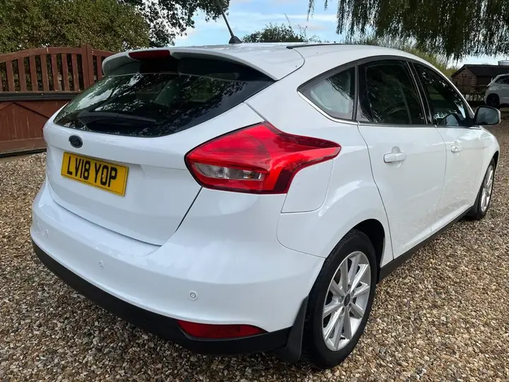 Ford Focus 2018 photo 4