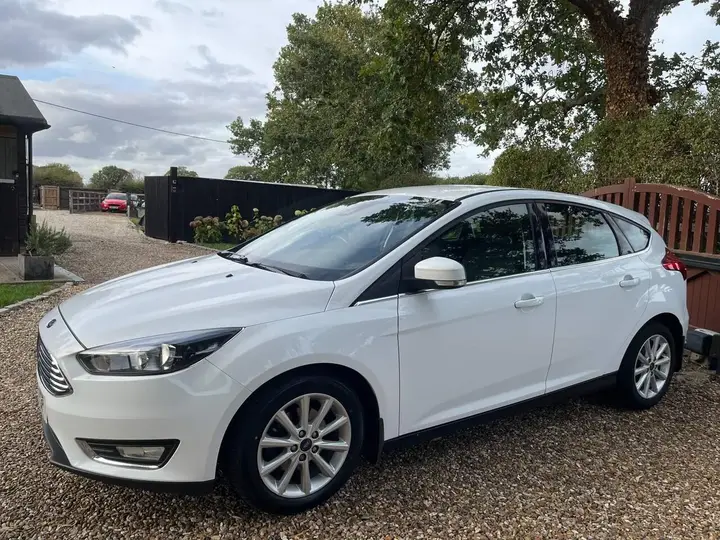 Ford Focus 2018 photo 3