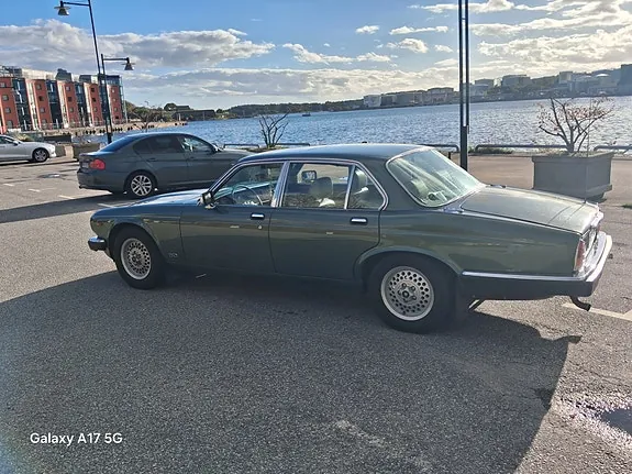 Jaguar Xj 1985 photo 3