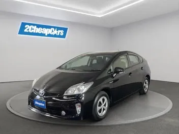 Toyota Prius 2015 photo 2