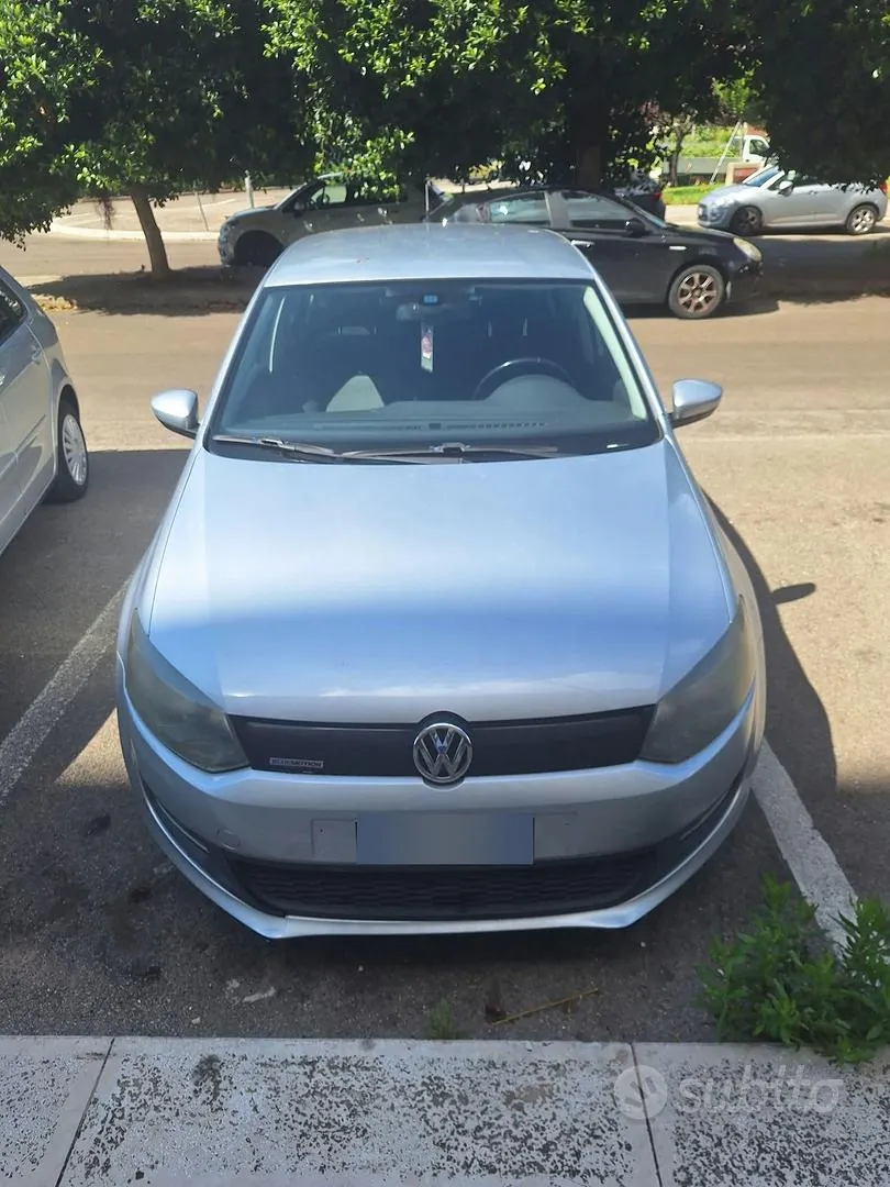 Volkswagen Polo 2012 photo 2