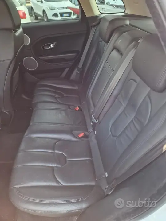 Land Rover Range Rover Evoque 2012 photo 5