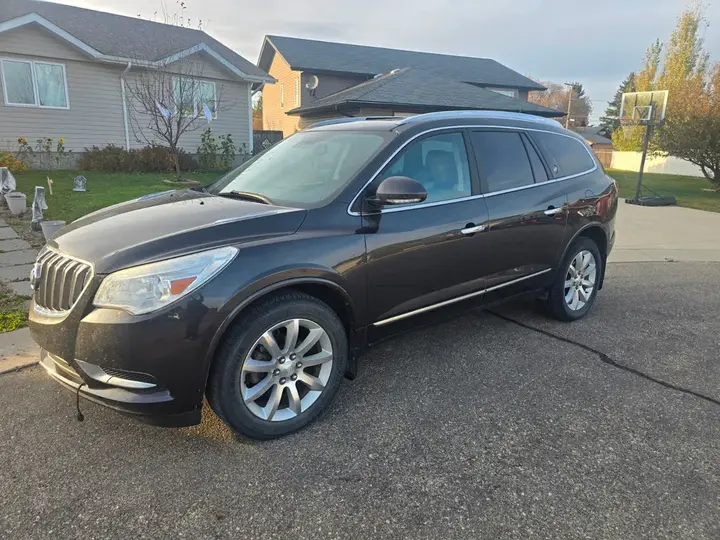 Buick Enclave 2015 photo 2