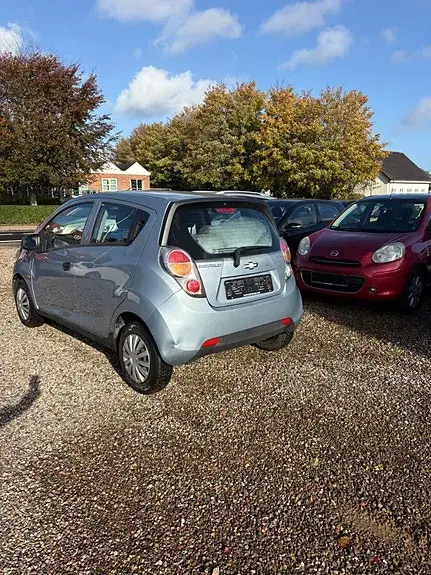 Chevrolet Spark 2011 photo 4
