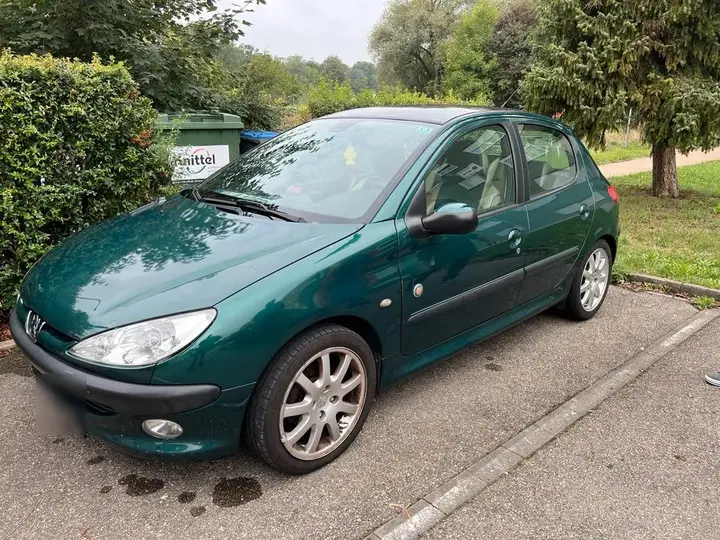 Peugeot 206
