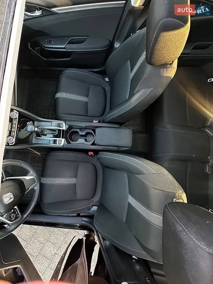 Honda Civic 2017 photo 5