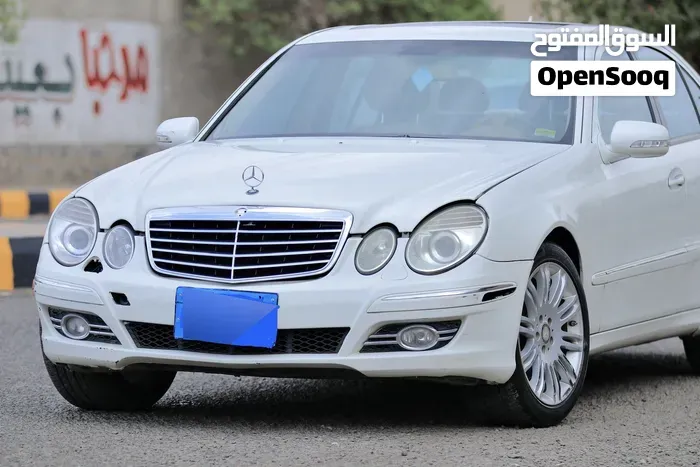 Mercedes-Benz E-Class 2008 photo 2