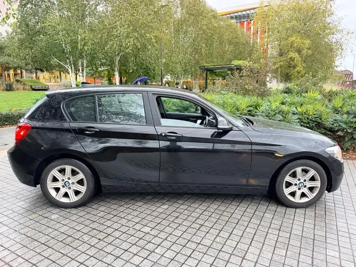 BMW 1 Series 2012 photo 5