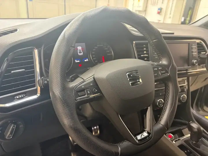 Seat Ateca 2019 photo 2