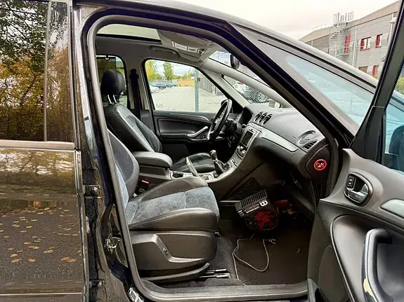 Ford S-Max 2009 photo 5