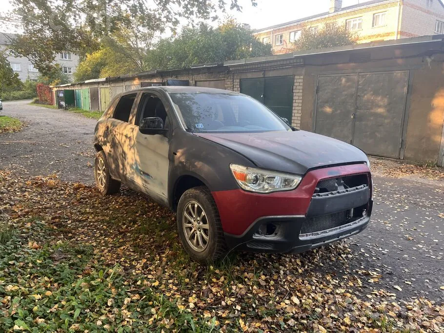 Mitsubishi Asx 2011 photo 4