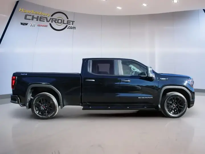 GMC Sierra 1500 2025 photo 4