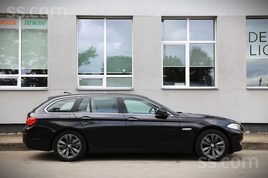 BMW 520 2013 photo 3