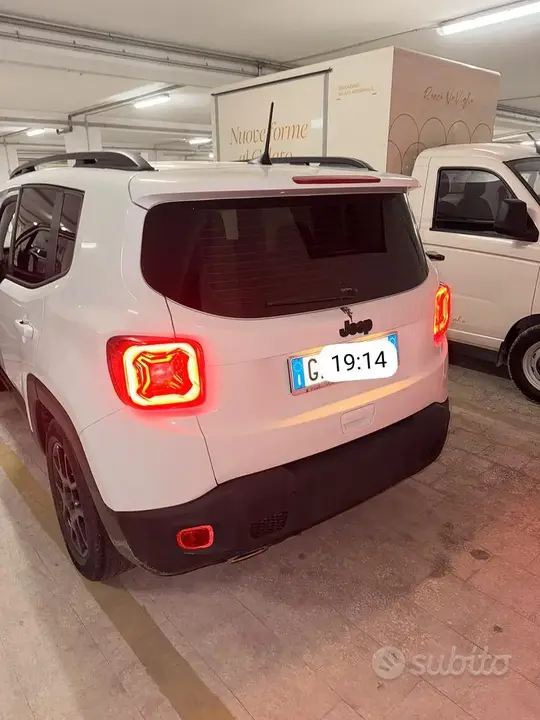 Jeep Renegade 2022 photo 3