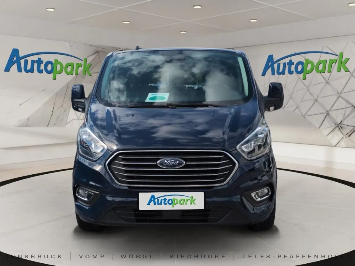 Ford Tourneo 2022 photo 2